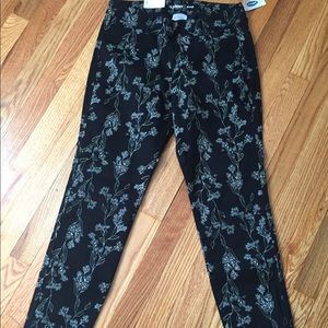 OLD NAVY crop pants